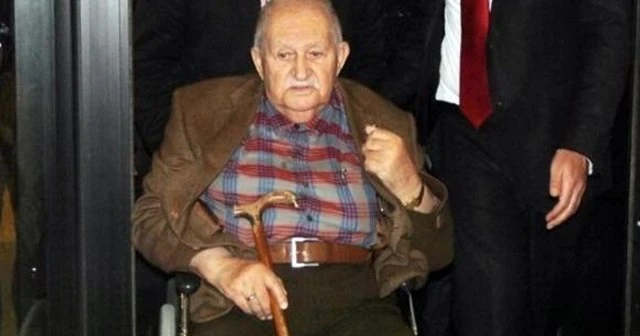 Süleyman Demirel'in kardeşi Şevket Demirel hayatını kaybetti