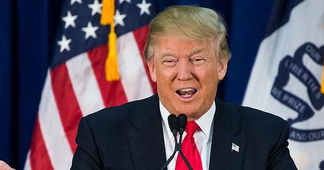 Trump aday olabilmek için gereken delege sayısını elde etti