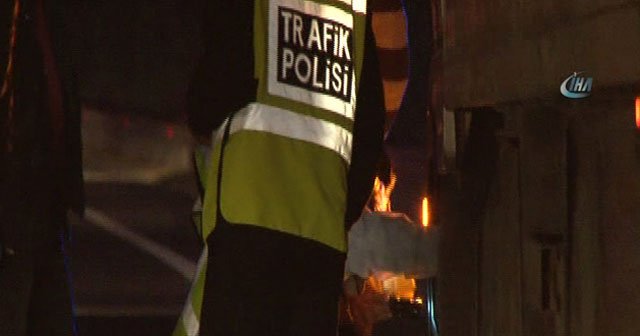 Vali Coş’un korumaları, sürücüsünün ’Yol vermediği’ TIR’a ateş açtı