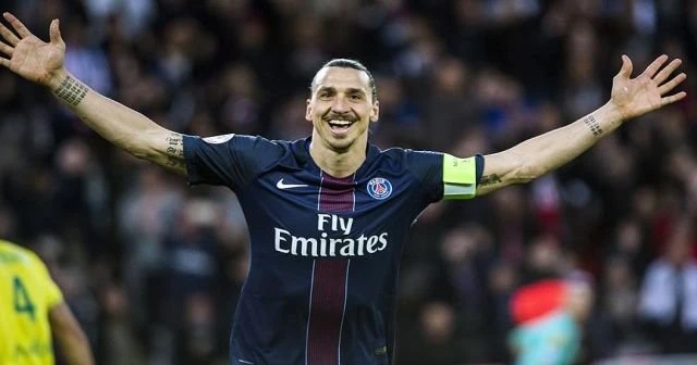 Zlatan Ibrahimovic hala kararını vermedi