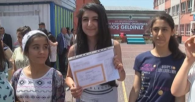 &#039;Başbakan’ın elinden karne almaktan gurur duydum&#039;