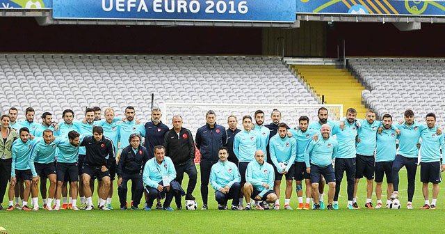 A Milli Futbol Takımı hazırlıklarını tamamladı