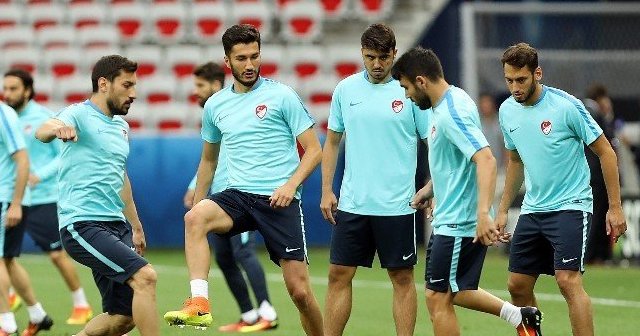 A Milli Futbol Takımı İspanya maçına hazır