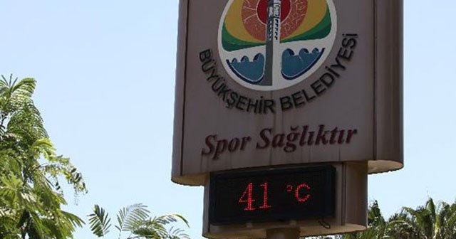 Adana&#039;da termometreler 41 dereceyi gösterdi