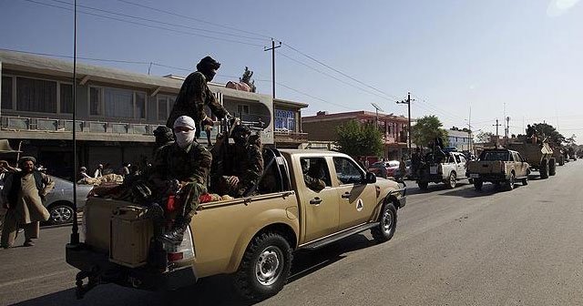 Afganistan&#039;da 21 DAEŞ üyesi öldürüldü