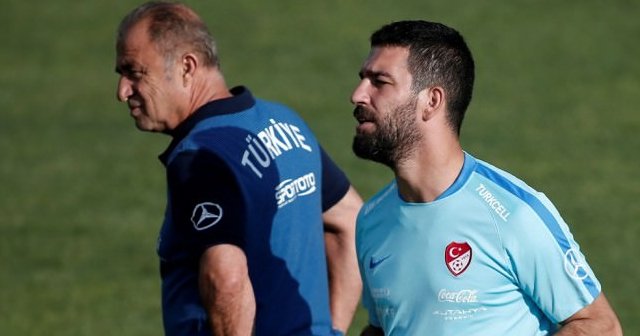 Arda Turan&#039;dan çirkin iddialara cevap