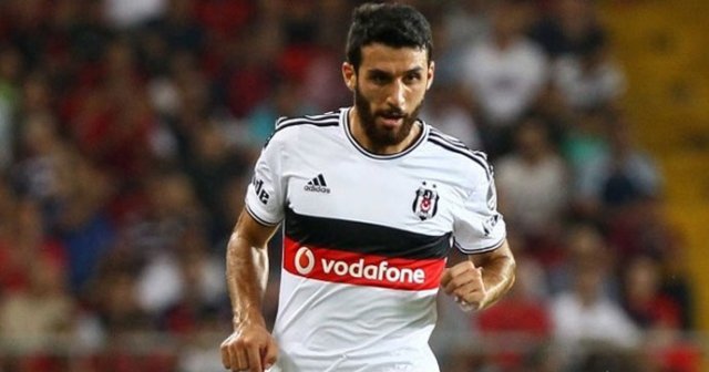 Beşiktaş İsmail Köybaşı ile sözleşme imzaladı