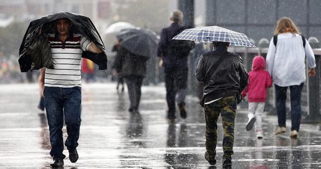 Dikkat! Marmara&#039;da &#039;kuvvetli sağanak&#039; uyarısı