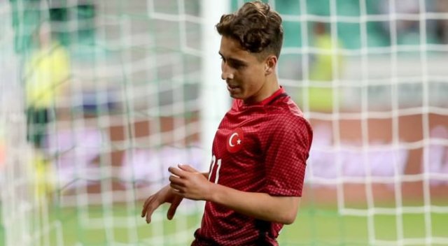 Emre Mor&#039;a bolca nasihat