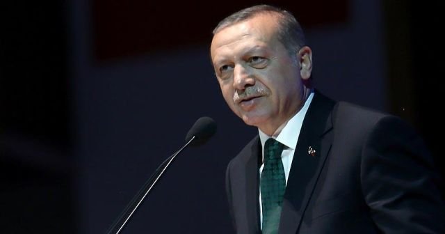 Erdoğan, &#039;Üretmek kesinlikle anneliğe engel değildir&#039;