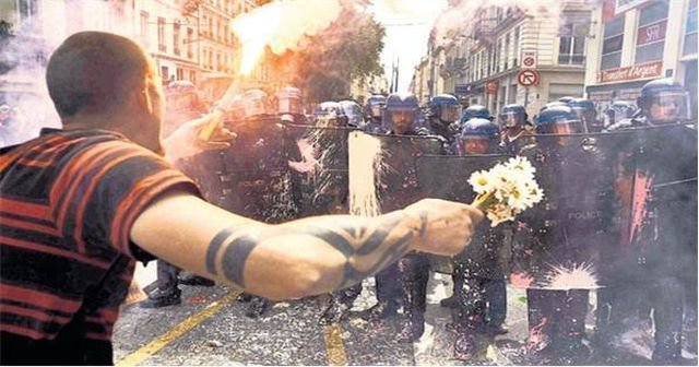 Fransa&#039;da büyük protesto bugün başlıyor