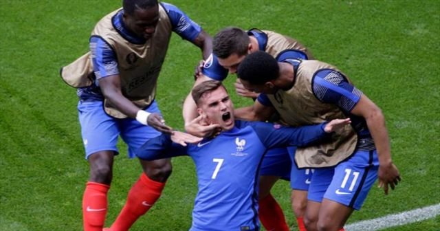 Griezmann Fransa&#039;yı çeyrek finale uçurdu