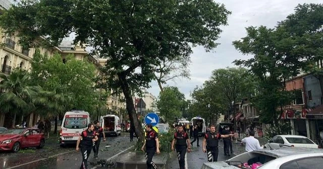 İstanbul Beyazıt'ta patlama