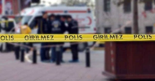 İzmir&#039;de feci kaza! 1 polis şehit oldu