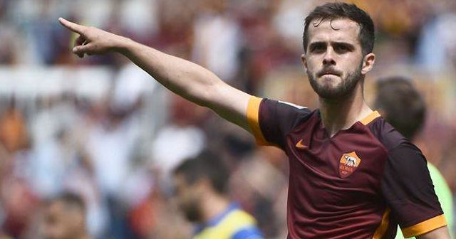 Juventus Miralem Pjanic&#039;i transfer etti