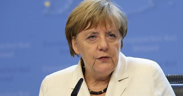 Merkel, &#039;İngiltere&#039;nin AB&#039;den ayrılması çok ciddi bir durum&#039;