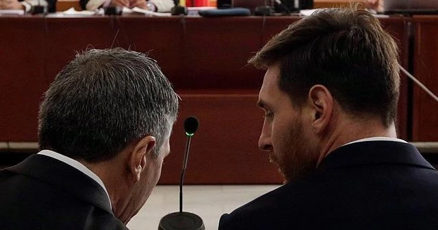 Messi hakim karşısına çıktı