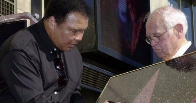 Muhammed Ali&#039;den Hollywood&#039;a pes ettiren cevap!