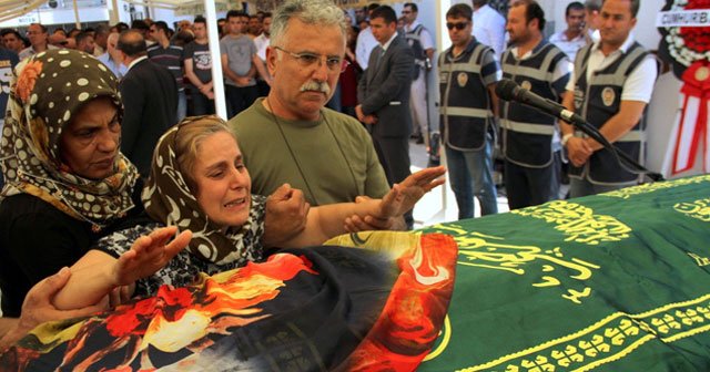 Osmaniye’deki feci kazada ölenler toprağa verildi