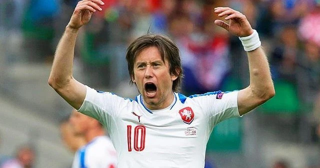 Rosicky'den Çek Cumhuriyeti'ne kötü haber