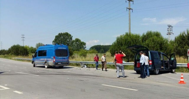 Sakarya&#039;da trafik kazası, 6 yaralı