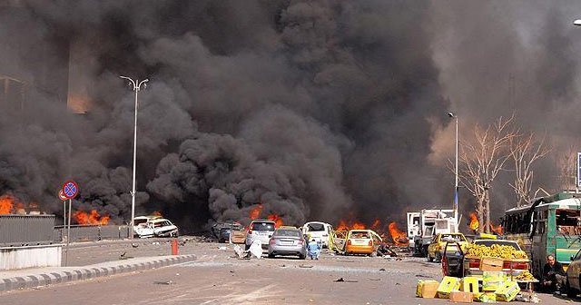 Şam&#039;da iki bombalı saldırı, 12 ölü