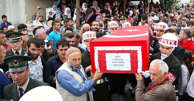 Şehit Uzman Çavuş Şare&#039;nin cenazesi toprağa verildi
