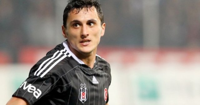 Beşiktaş Mustafa Pektemek ile yollarını ayırıyor