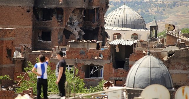 Sur&#039;da terör mağduruna ev müjdesi