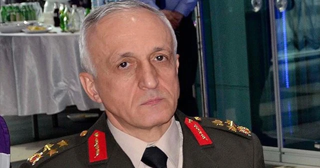 'Kışladan çıkmayın' emrini 4,5 saat sonra verdi