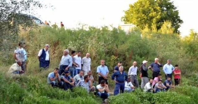 13 yaşındaki çocuk, girdiği dereden çıkamadı