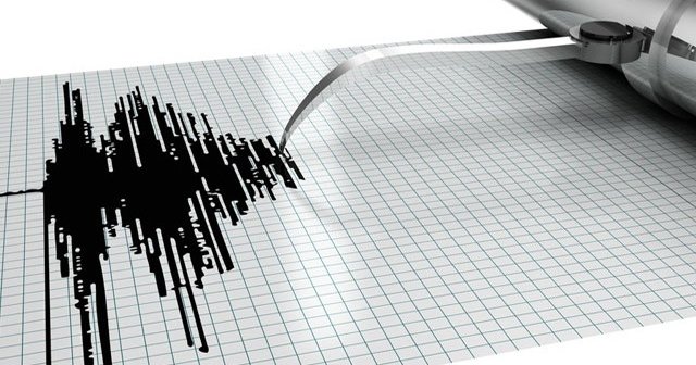 Akdeniz&#039;de 3.1 büyüklüğünde deprem!