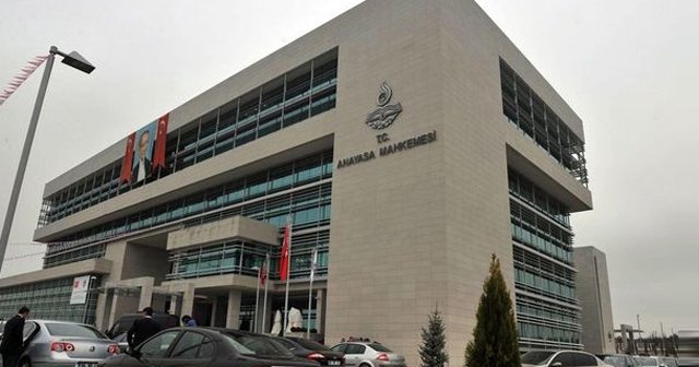 Anayasa Mahkemesi&#039;nden CHP&#039;ye ret