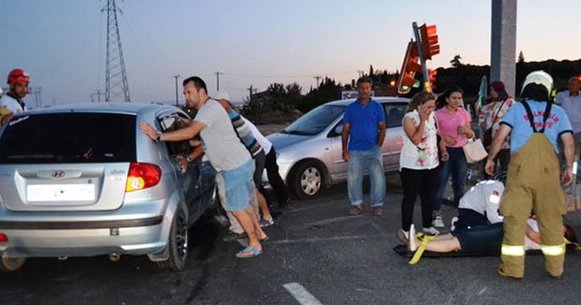 Balıkesir’de trafik kazası, 6 yaralı