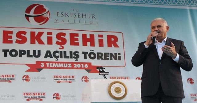 Başbakan Yıldırım, yerli hızlı tren için tarih verdi