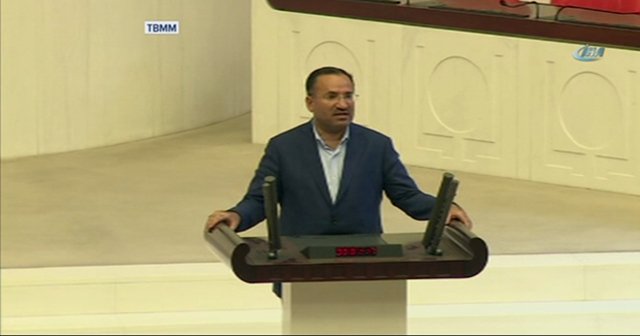 Bozdağ, &#039;Bugün Türkiye&#039;miz için tarihi bir gün&#039;