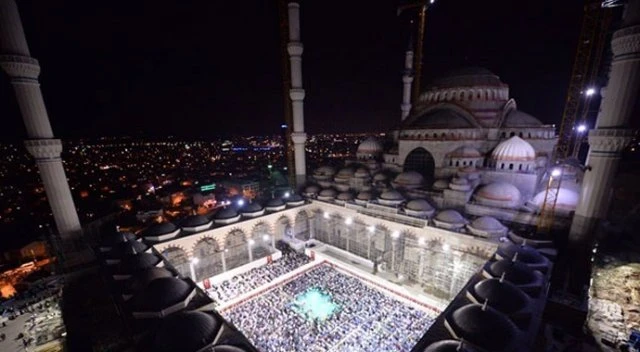 Çamlıca'da ilk namaz kılındı