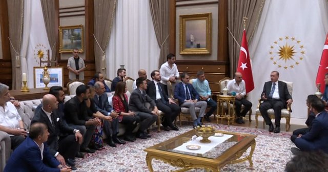 Cumhurbaşkanı Erdoğan ünlü isimleri konuk etti