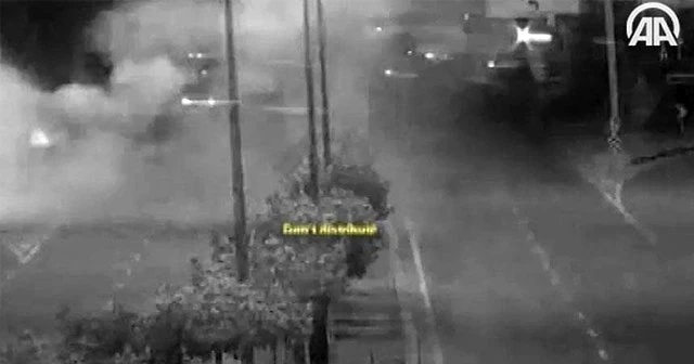 Cumhurbaşkanlığı Külliyesi'ne yönelik saldırılar kamerada