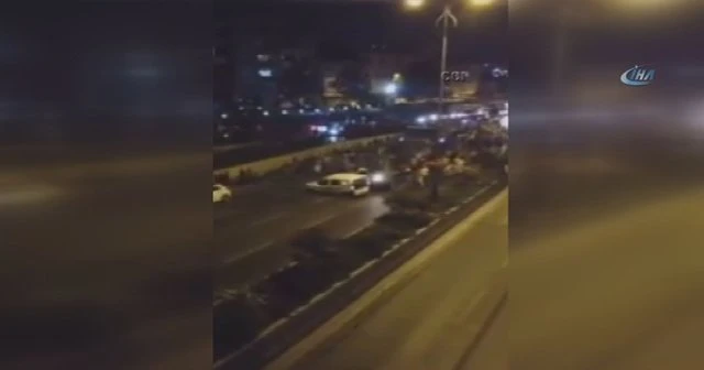 Darbeci hainler tankla araçları böyle ezdi