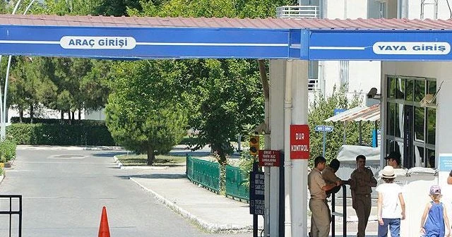 Donanma Komutanlığı'nda arama yapılıyor