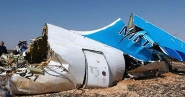 Düşen Mısır uçağının parçaları İsrail&#039;de bulundu