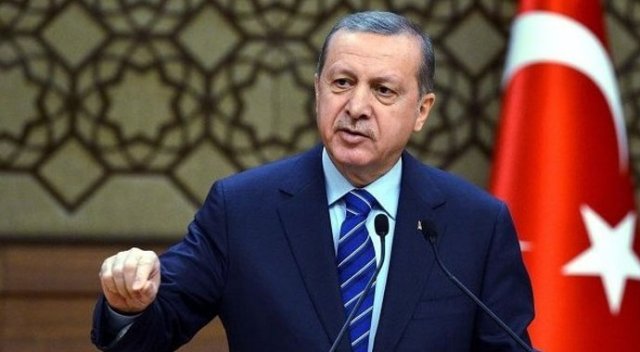 Erdoğan&#039;ın terör çıkışı Alman sunucuya yayını kestirdi