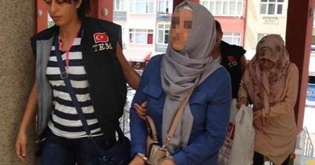 Gülen’in akrabası &#039;abla&#039; evleri boşaltırken yakalandı