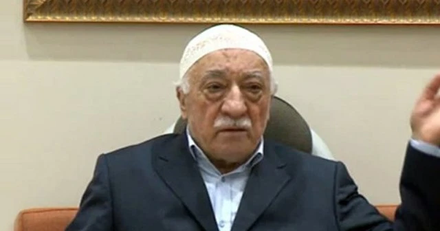 Gülen’in kitap, CD ve DVD'lerine yasak