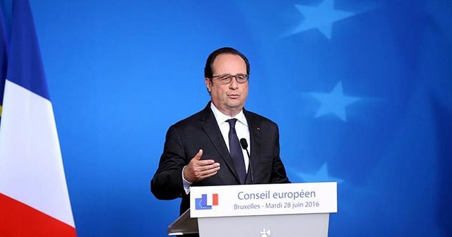 Hollande, İngiltere’nin AB’den ayrılma kararı iptal edilemez