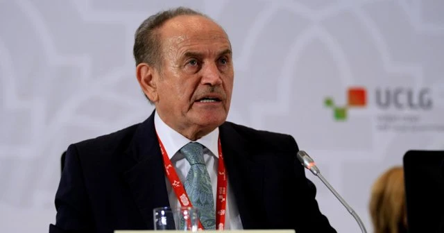 Kadir Topbaş kaç kişinin işten atıldığını açıkladı