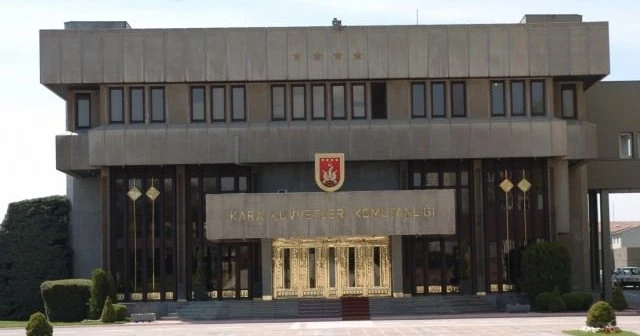 Kuvvet komutanlıkları, bakanlığa bağlandı