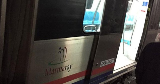 Marmaray&#039;da seferler durdu