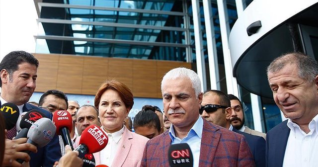 MHP&#039;li muhalifler toplantıyı erteledi